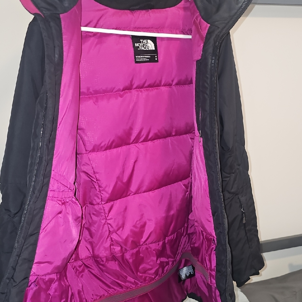 The North Face Black Jacket with Pink Interior - Picture 4 of 5